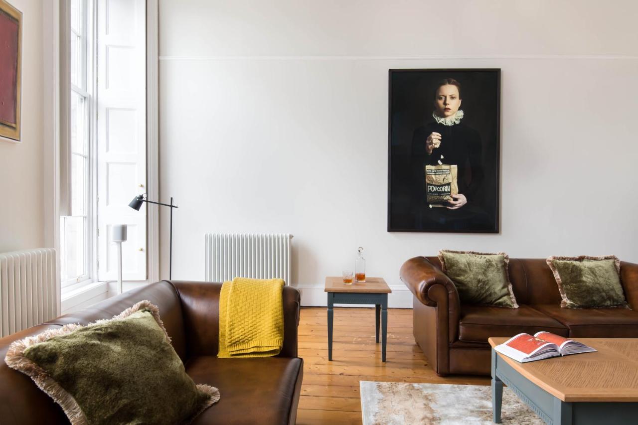 Magnificent Georgian 3-Bedroom Apartment In New Town エディンバラ エクステリア 写真