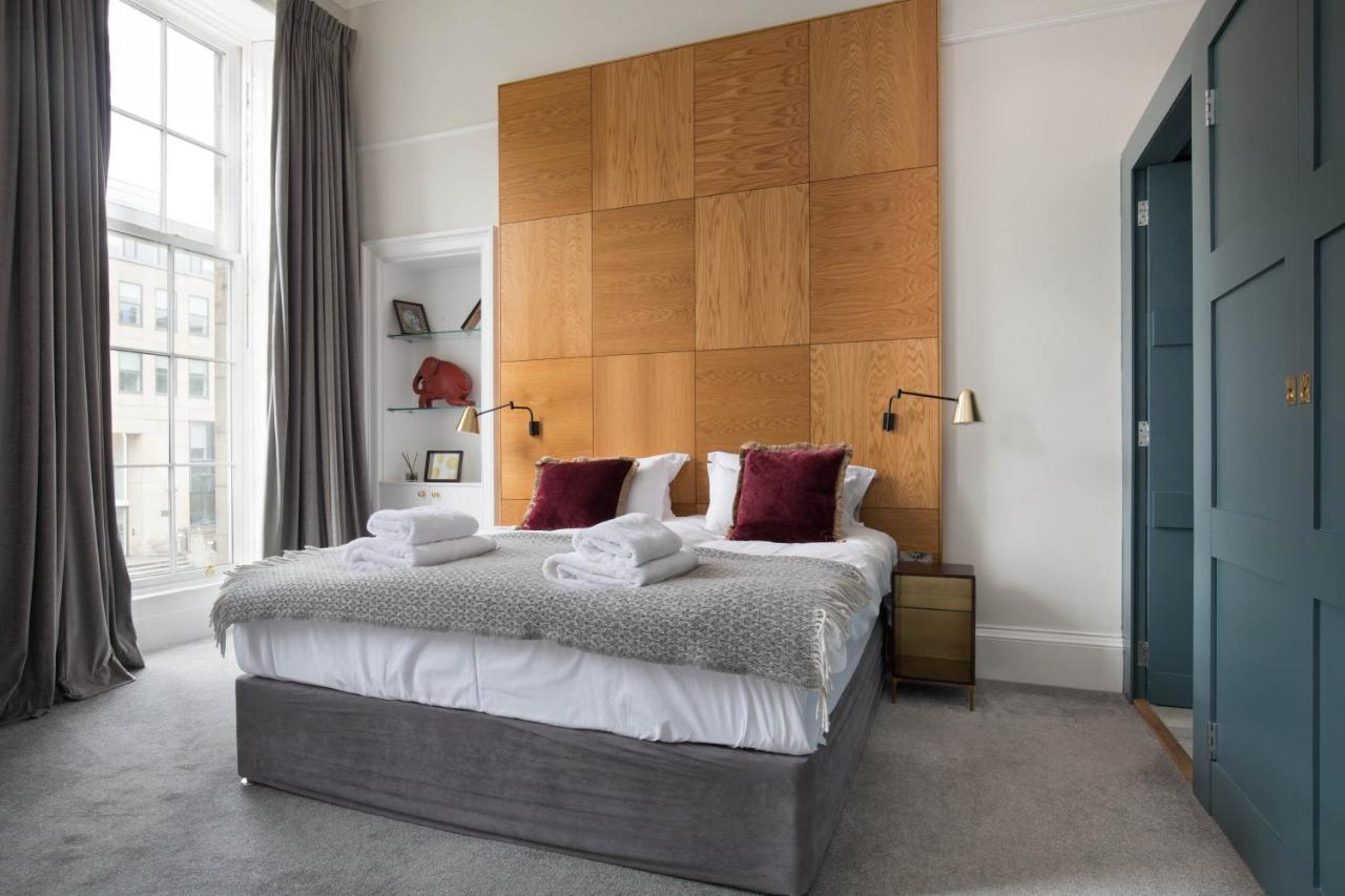 Magnificent Georgian 3-Bedroom Apartment In New Town エディンバラ エクステリア 写真